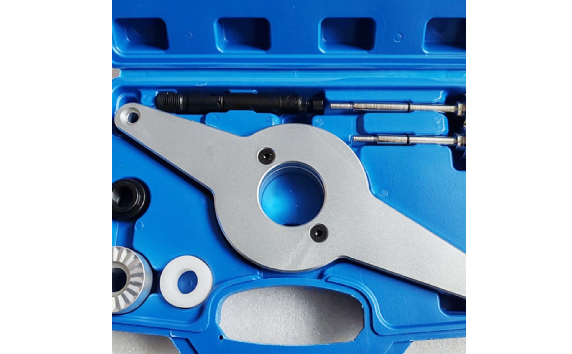 Engine Shaft Pulley Puller Engine-Specific SG1027 Engine Shaft Pulley Removal