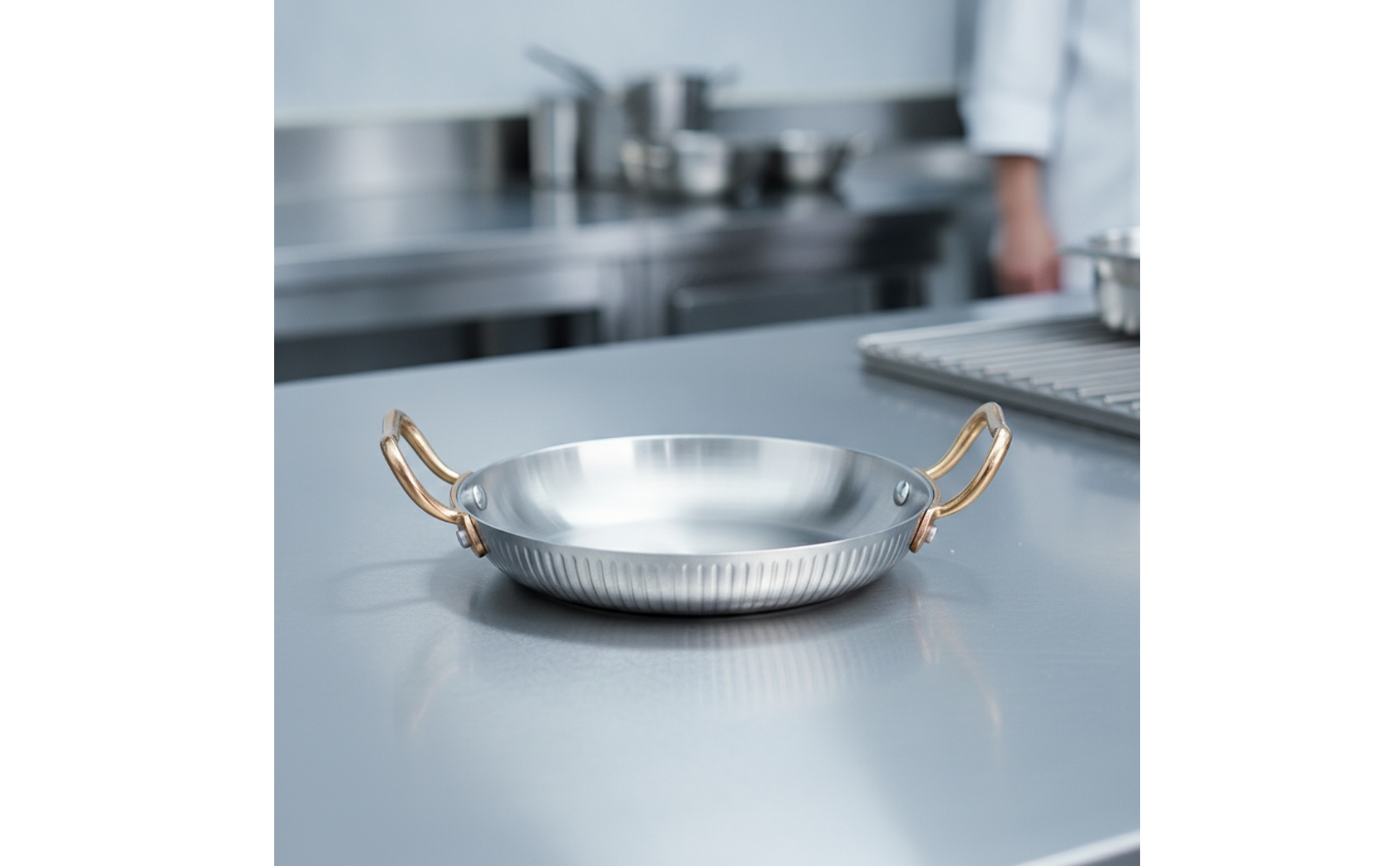 Serving Dish Evenly Spaced Vertical Ribbing for Catering Displays, Dining Tables