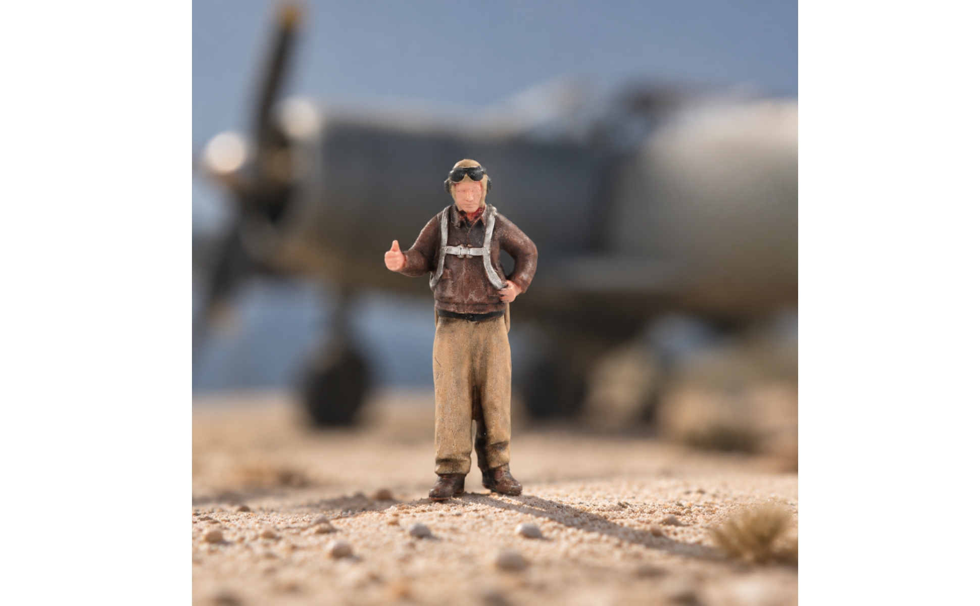 1/64 Scale Pilot Figure Compact Painted Pilot Figure Realistic